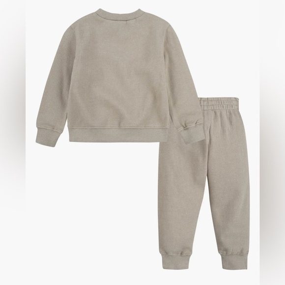 Hurley Kids Tan Waffle Knit Sweatshirt & Joggers Set. - Picture 2 of 14